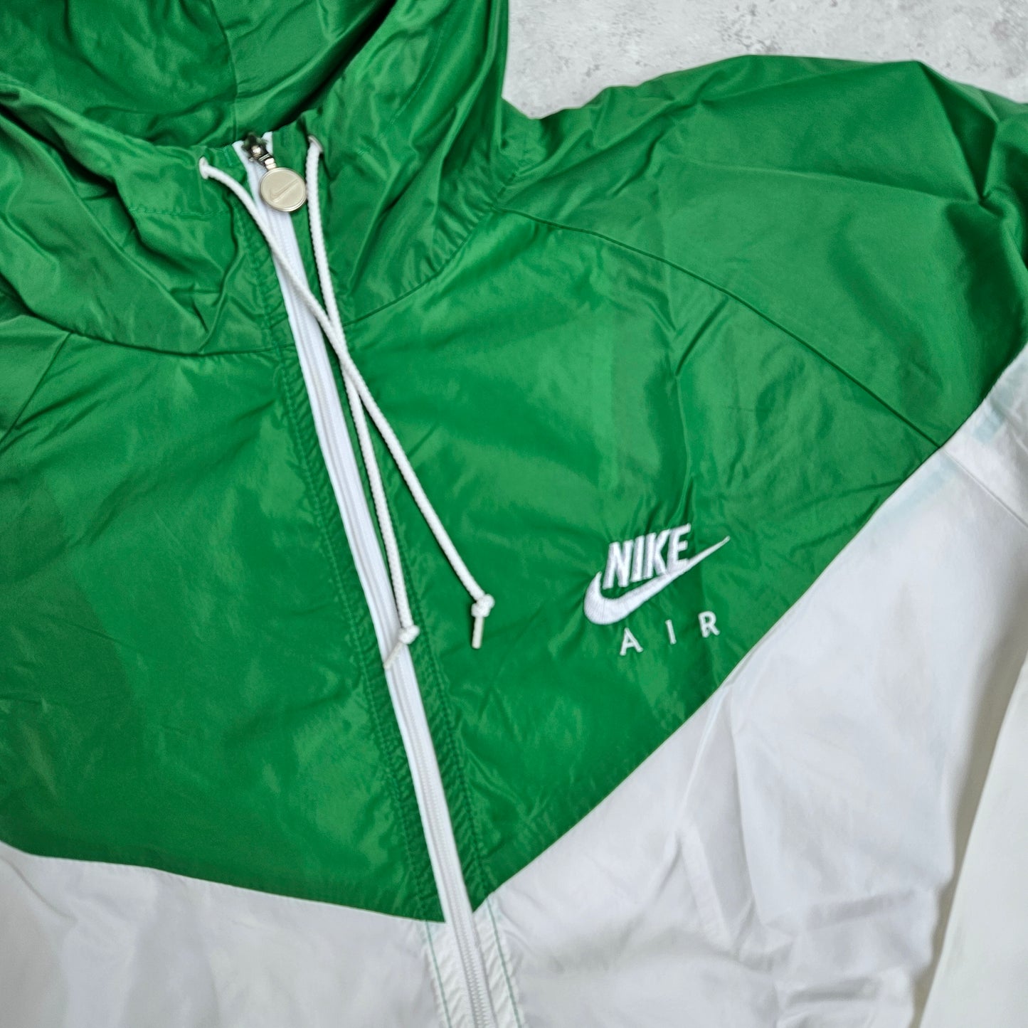 Vintage Nike Windbreaker Jacket (L)
