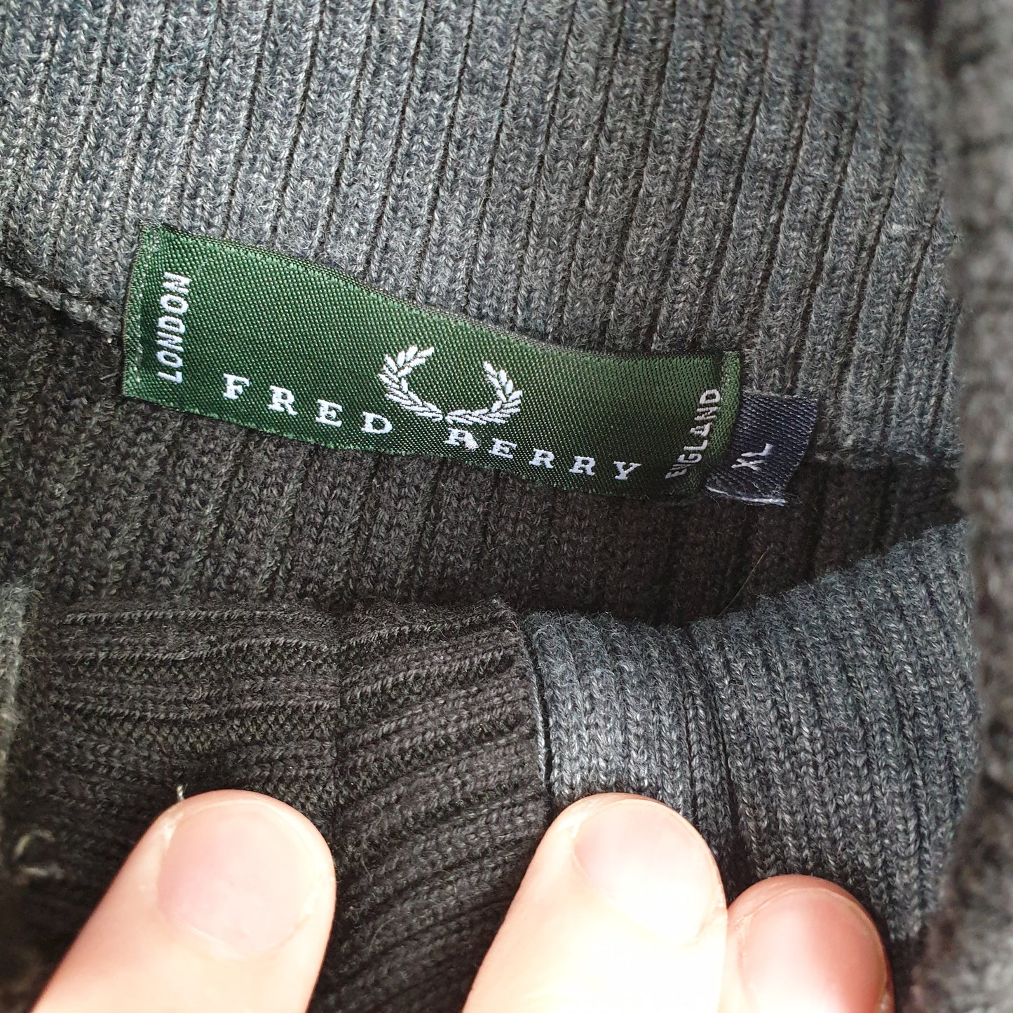 Fred Perry Knitted Sweater (Дамско L-XL)