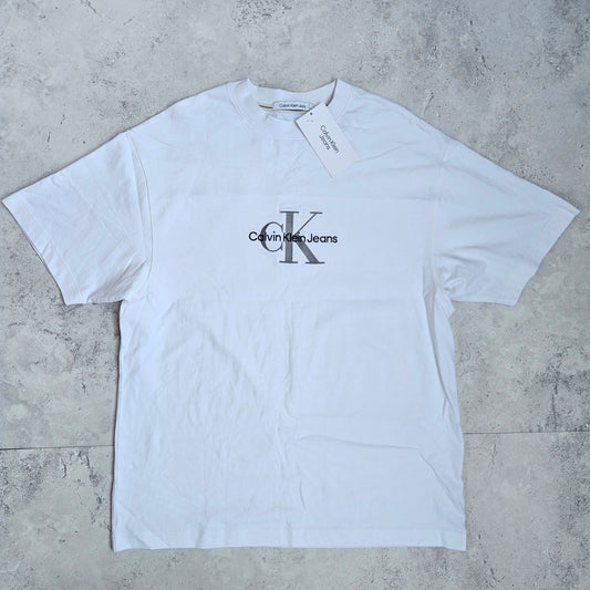 Calvin Klein T-shirt (XL)