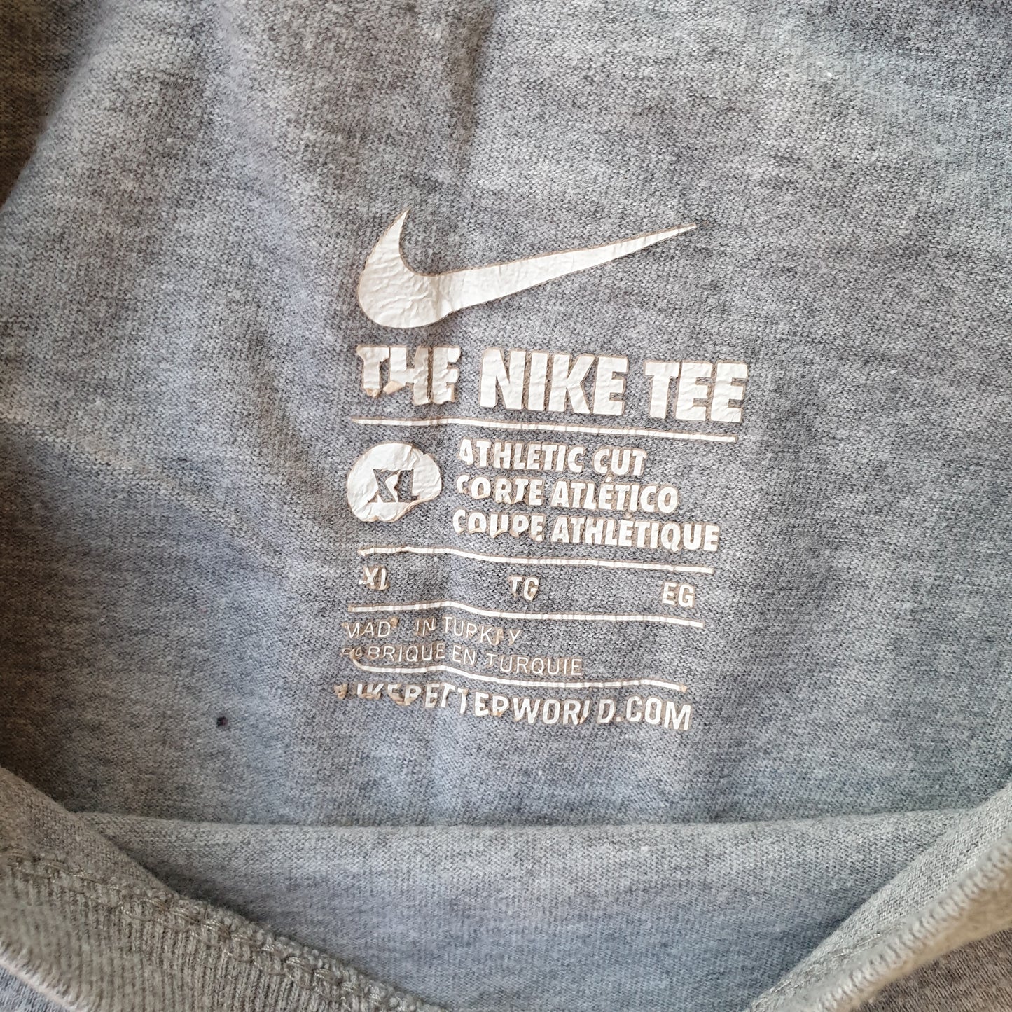 Nike T-shirt (XL)